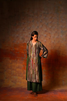  Side Pleat Tunic Green